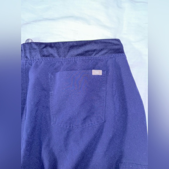 Figs High Waisted Zamora Navy Scrub Pants XXL/P - Picture 4 of 5